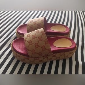 Gucci Platform Slides (37)